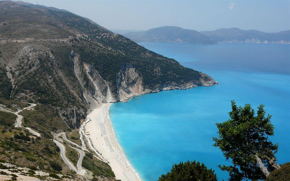 Ionian Emerald Resort Каравомилос Екстериор снимка