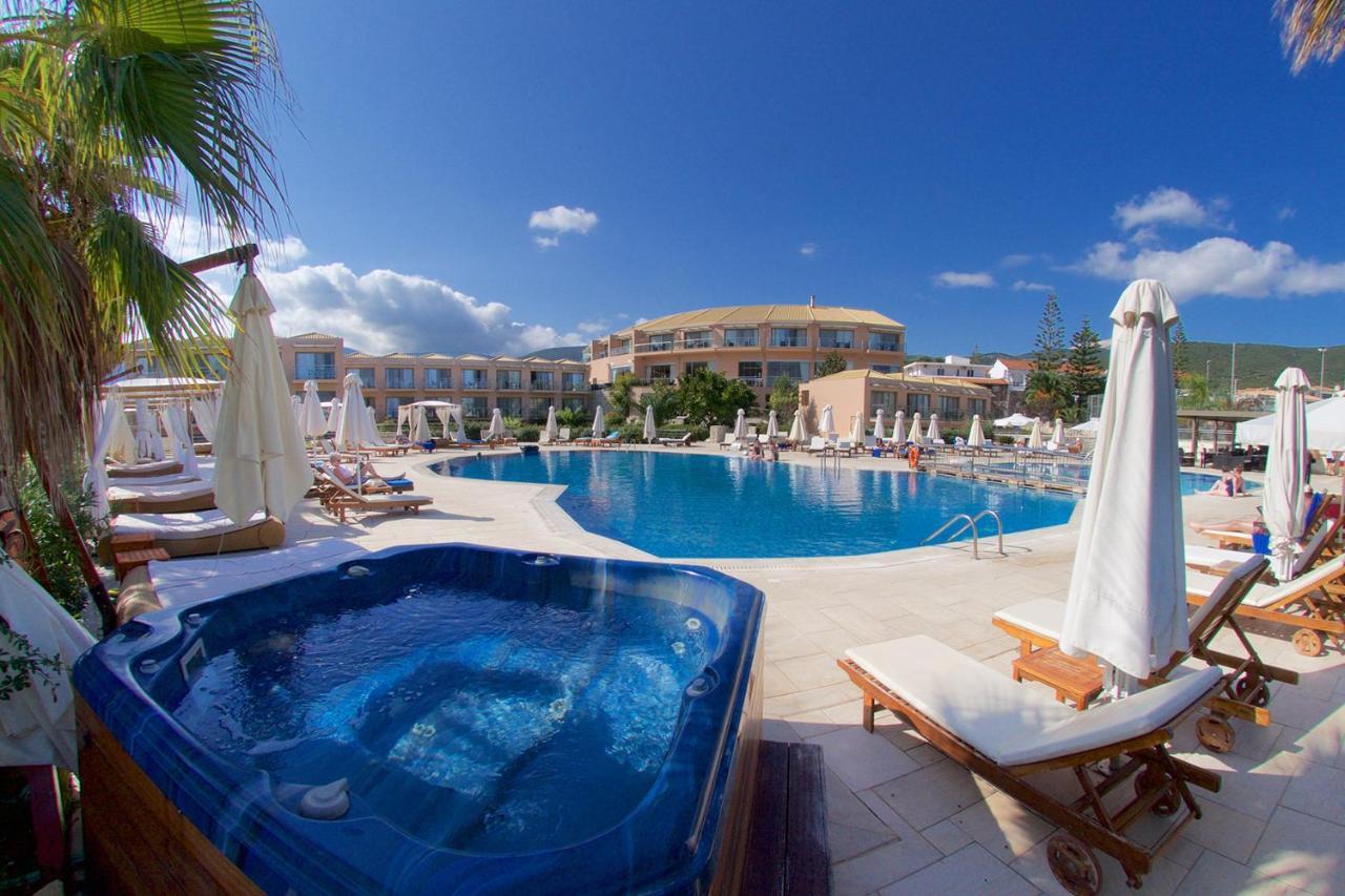 Ionian Emerald Resort Каравомилос Екстериор снимка