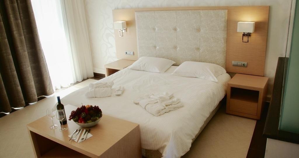 Ionian Emerald Resort Каравомилос Екстериор снимка