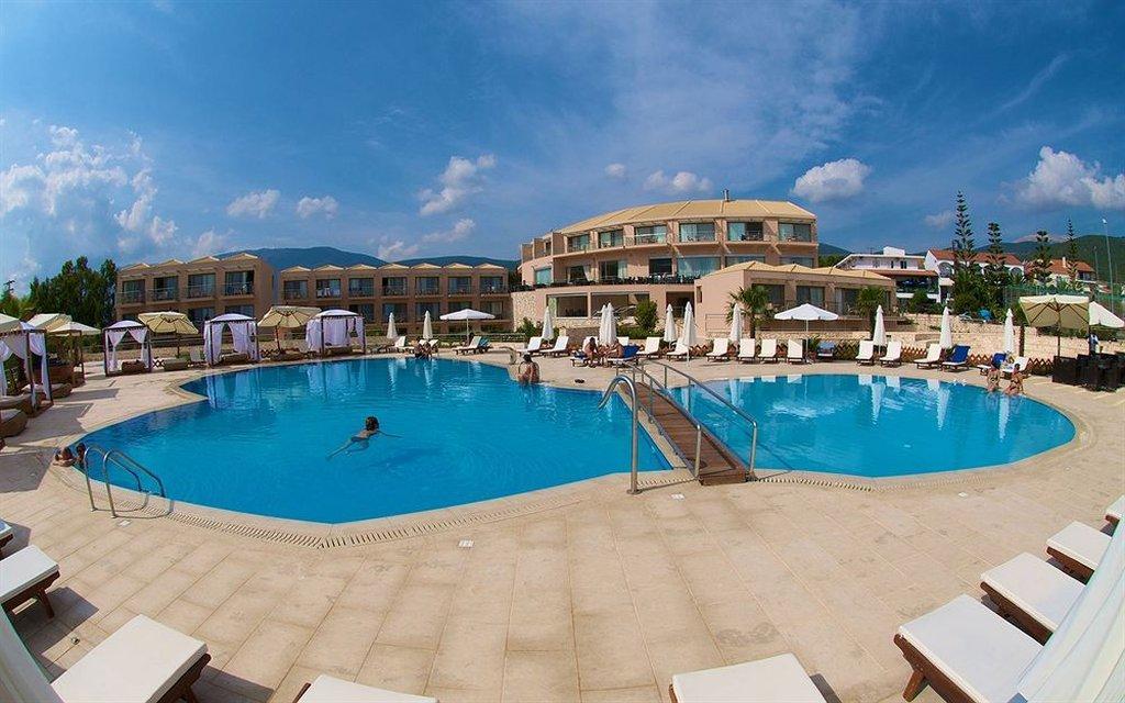 Ionian Emerald Resort Каравомилос Екстериор снимка