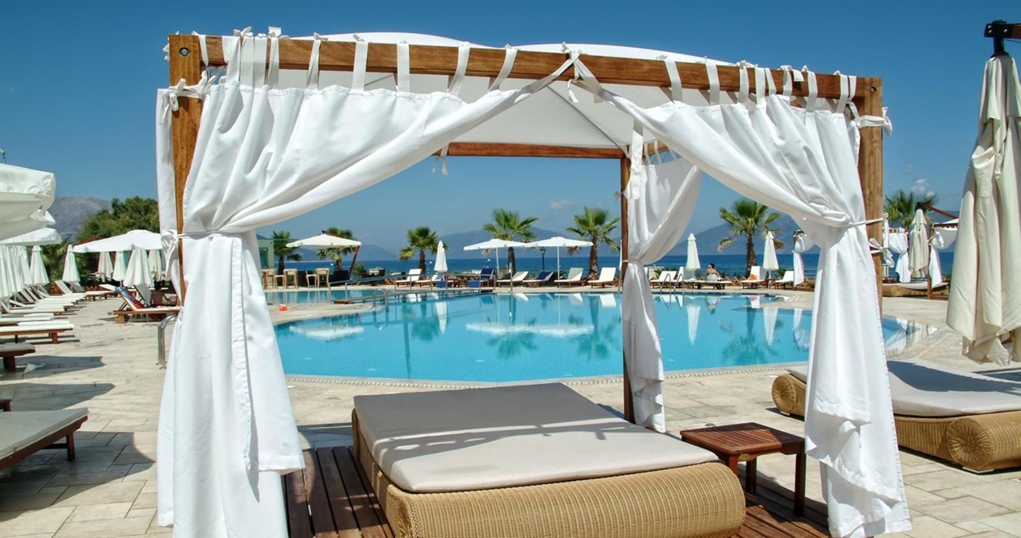 Ionian Emerald Resort Каравомилос Екстериор снимка