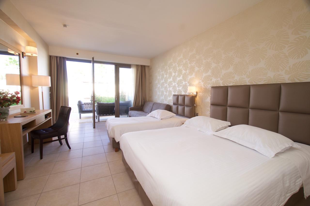 Ionian Emerald Resort Каравомилос Екстериор снимка