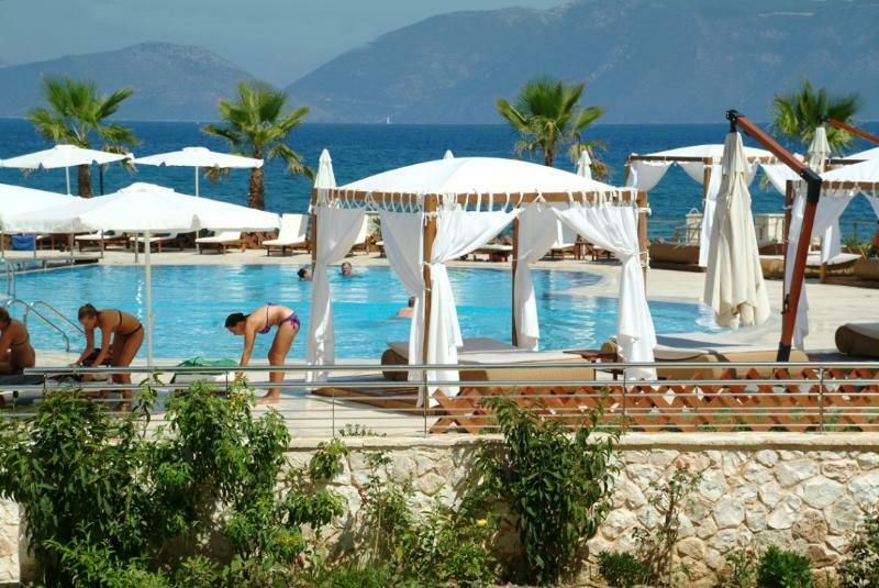 Ionian Emerald Resort Каравомилос Екстериор снимка